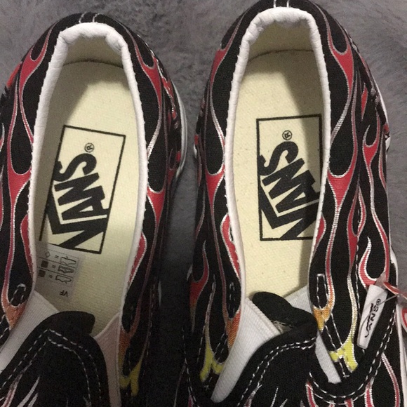 Flame Fire Fans 🔥 - Picture 3 of 3